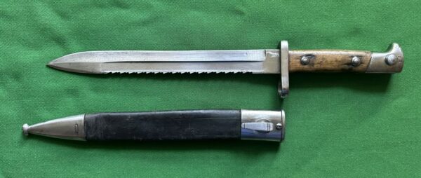 Mauser 1871/84 bayonet with sawback - Image 4