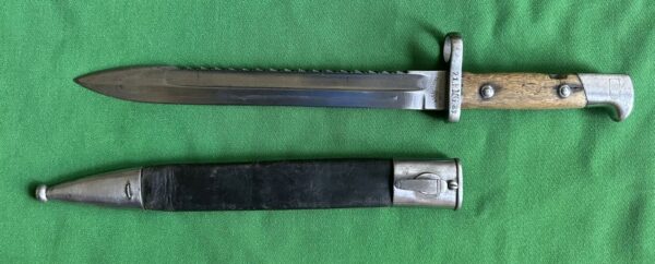 Mauser 1871/84 bayonet with sawback - Image 5