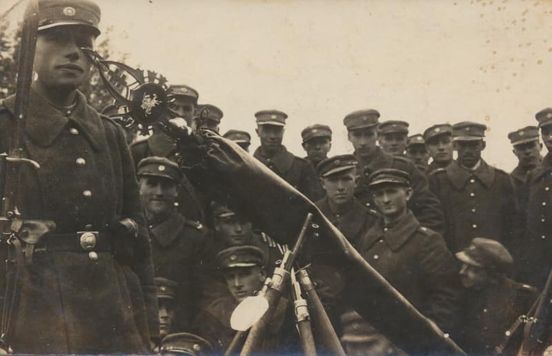 Lithuanian with butcher bayonets